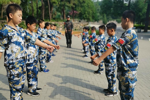 北京“我是特种兵”军事极限成长型夏令营