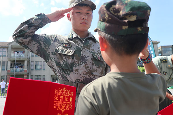 上海海军陆战军事夏令营