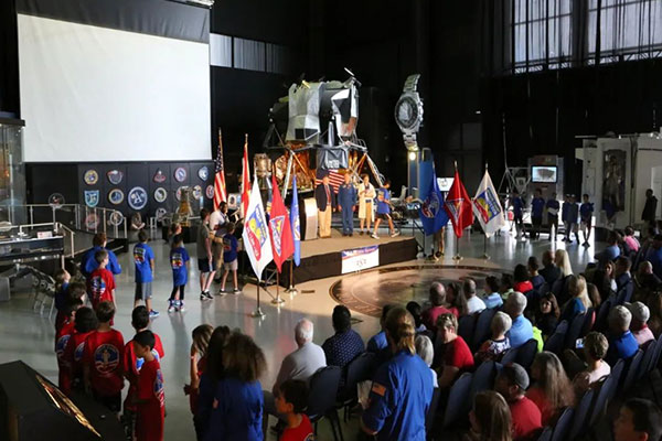 美国NASA太空国际夏令营
