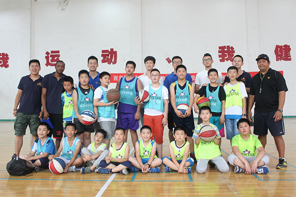 武汉篮球夏令营
