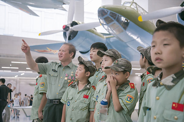北京“55少年旅”军事夏令营