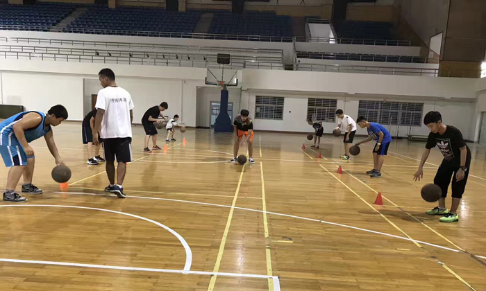 上海拼搏篮球夏令营怎么样?