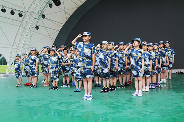 上海松江14天少年军官军事龙8电子平台