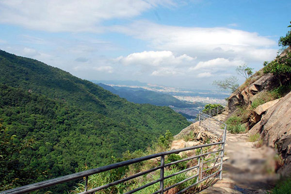 深圳圆山溪谷拓展训练基地